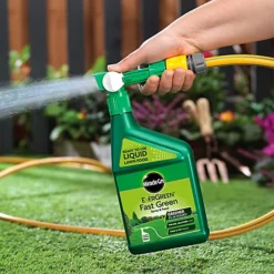 Miracle-Gro Fast Green Liquid Spray & Feed 1L -Outlet Green Shrub Hub Store miracle gro fast green liquid spray feed 1l5010272073966 02i bq